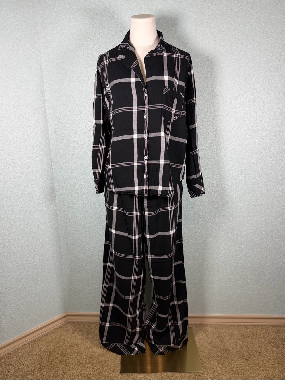 Victoria's Secret Black Plaid Wide-Leg Pajama Set